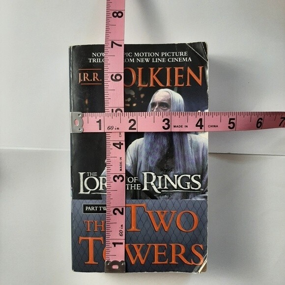 The Two Towers, J. R. R. Tolkien Paperback The Lord of the Rings Part 2 - Picture 7 of 8